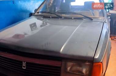 Хэтчбек Москвич/АЗЛК 2141 1990 в Николаеве