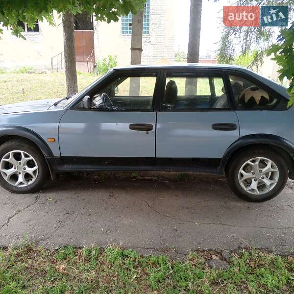 Хетчбек Москвич/АЗЛК 2141 1995 в Харкові