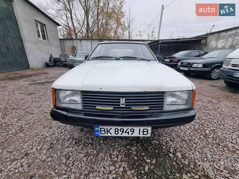 Хэтчбек Москвич/АЗЛК 2141 1992 в Кременце