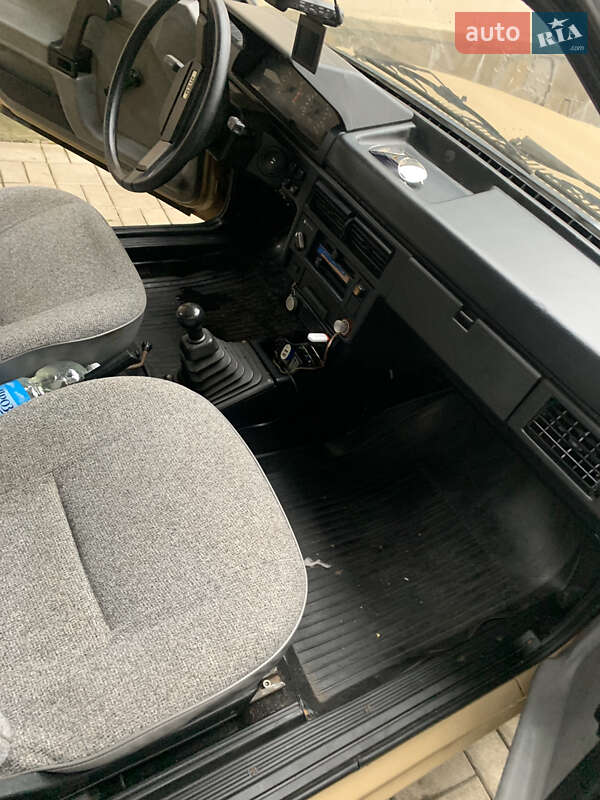 Хэтчбек Москвич/АЗЛК 2141 1991 в Днепре фото 14 Хэтчбек Москвич/АЗЛК 2141 1991 в Днепре