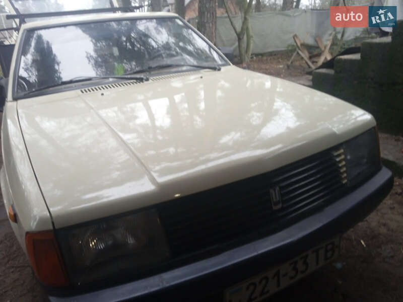 Хетчбек Москвич/АЗЛК 2141 1990 в Львові