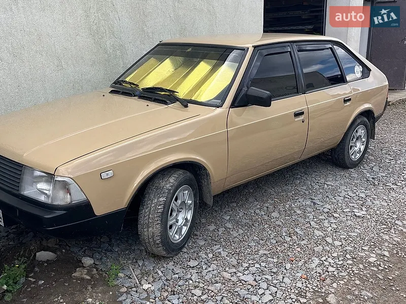 Москвич/АЗЛК 2141