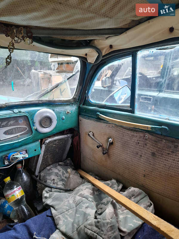 Хэтчбек Москвич/АЗЛК 401 1955 в Дымере фото 4 Хэтчбек Москвич/АЗЛК 401 1955 в Дымере