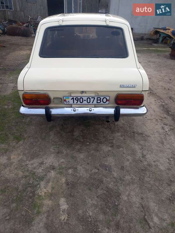 Хэтчбек Москвич/АЗЛК 412 1988 в Турийске