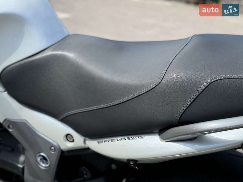 Мотоцикл Без обтекателей (Naked bike) Moto Guzzi Breva V 1100 2007 в Дубно фото 7 Мотоцикл Без обтекателей (Naked bike) Moto Guzzi Breva V 1100 2007 в Дубно