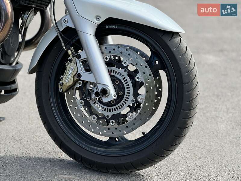 Мотоцикл Без обтекателей (Naked bike) Moto Guzzi Breva V 1100 2007 в Дубно фото 12 Мотоцикл Без обтекателей (Naked bike) Moto Guzzi Breva V 1100 2007 в Дубно