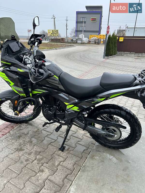 Грузовые мотороллеры, мотоциклы, скутеры, мопеды Musstang Challenge GT 250 2024 в Львове