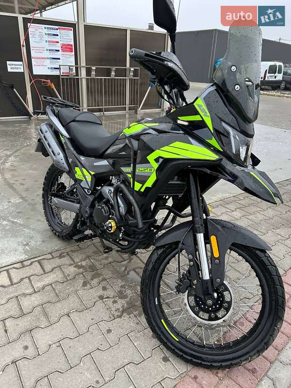 Грузовые мотороллеры, мотоциклы, скутеры, мопеды Musstang Challenge GT 250 2024 в Львове