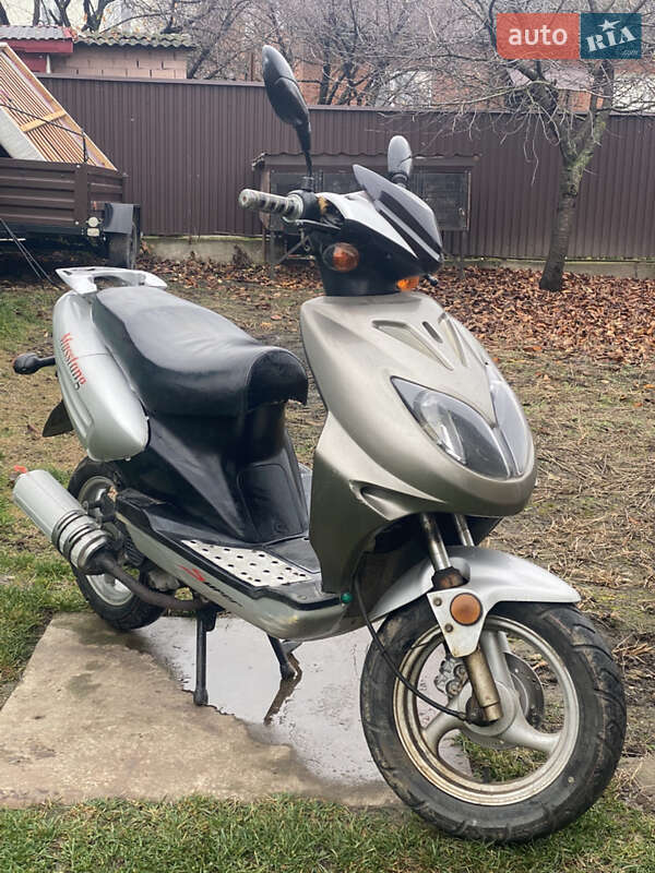 Мопеди Musstang MT 50QT-22 2010 в Снятині фото Мопеди Musstang MT 50QT-22 2010 в Снятині