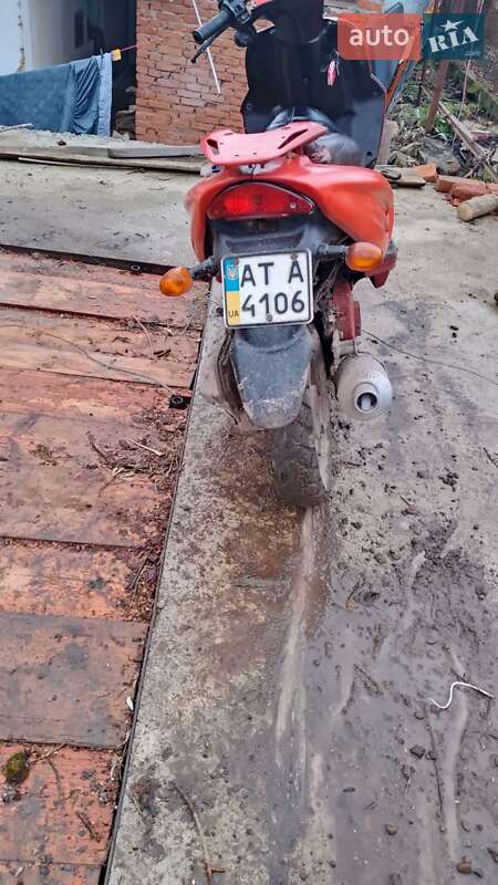 Скутер Mustang YM 50-8 2007 в Городенці