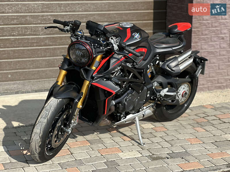 Мотоцикл Без обтікачів (Naked bike) Mv agusta Brutale 2021 в Чернівцях