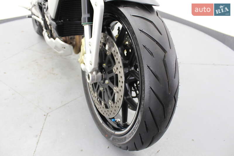 Мотоцикл Без обтікачів (Naked bike) Mv agusta Brutale 2014 в Гнівані
