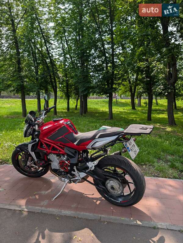 Мотоцикл Без обтікачів (Naked bike) Mv agusta Brutale 2016 в Кременчуці