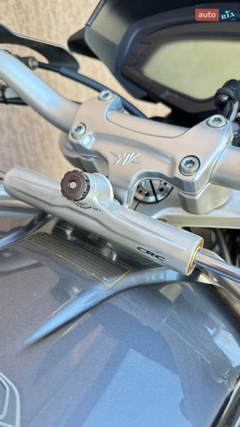 Мотоцикл Без обтікачів (Naked bike) Mv agusta Brutale 2015 в Києві