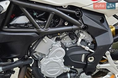 Мотоцикл Без обтекателей (Naked bike) Mv agusta Brutale 2013 в Киеве