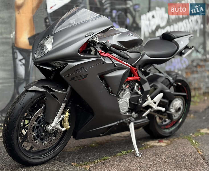 Спортбайк Mv agusta F3 2015 в Киеве