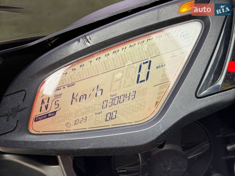 Спортбайк Mv agusta F3 2012 в Києві фото 5 Спортбайк Mv agusta F3 2012 в Києві