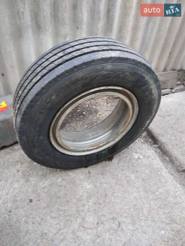 Бортовой полуприцеп Нефаз 9334 2006 в Карловке