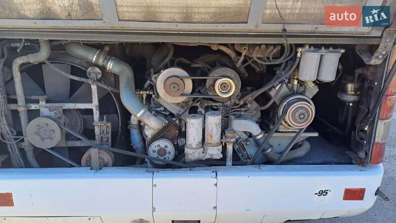 Туристический / Междугородний автобус Neoplan 116 2000 в Запорожье фото 4 Туристический / Междугородний автобус Neoplan 116 2000 в Запорожье