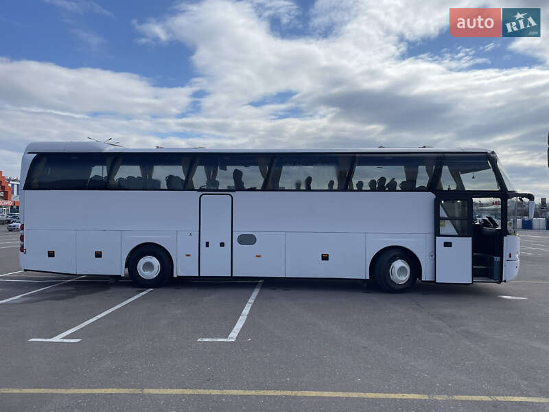 Туристичний / Міжміський автобус Neoplan N 1116 2003 в Львові
