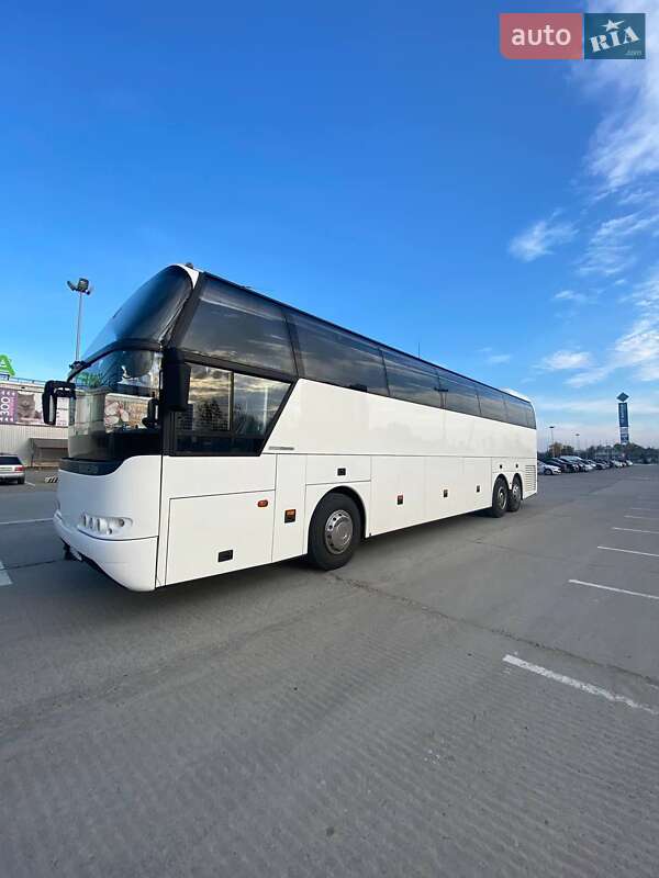 Туристичний / Міжміський автобус Neoplan N 1116 2007 в Чернівцях фото 9 Туристичний / Міжміський автобус Neoplan N 1116 2007 в Чернівцях