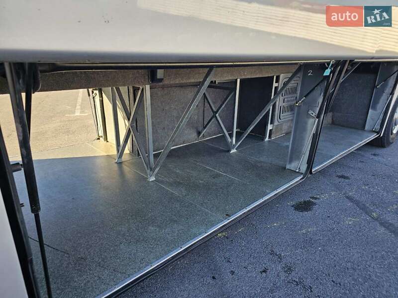 Туристичний / Міжміський автобус Neoplan N 116 2001 в Львові фото 10 Туристичний / Міжміський автобус Neoplan N 116 2001 в Львові