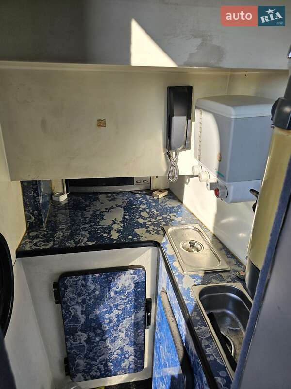 Туристичний / Міжміський автобус Neoplan N 116 2001 в Львові фото 18 Туристичний / Міжміський автобус Neoplan N 116 2001 в Львові