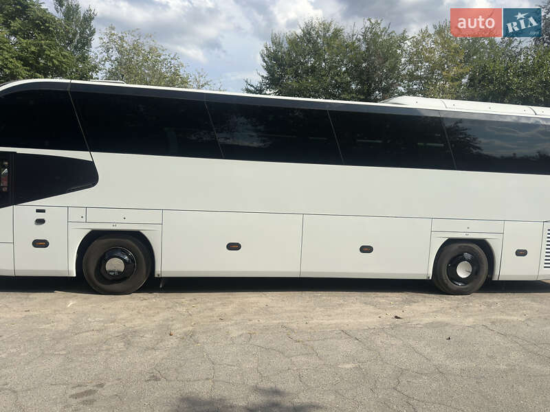 Туристический / Междугородний автобус Neoplan N 1216 2010 в Запорожье фото 4 Туристический / Междугородний автобус Neoplan N 1216 2010 в Запорожье