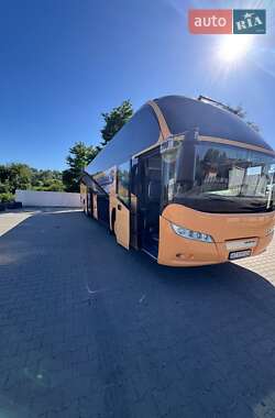 Туристический / Междугородний автобус Neoplan N 1218 2008 в Снятине