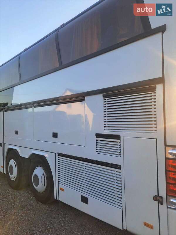 Туристический / Междугородний автобус Neoplan N 122 1998 в Тернополе