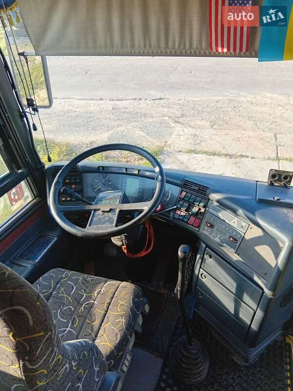 Другие автобусы Neoplan N 208 1997 в Новой Ушице