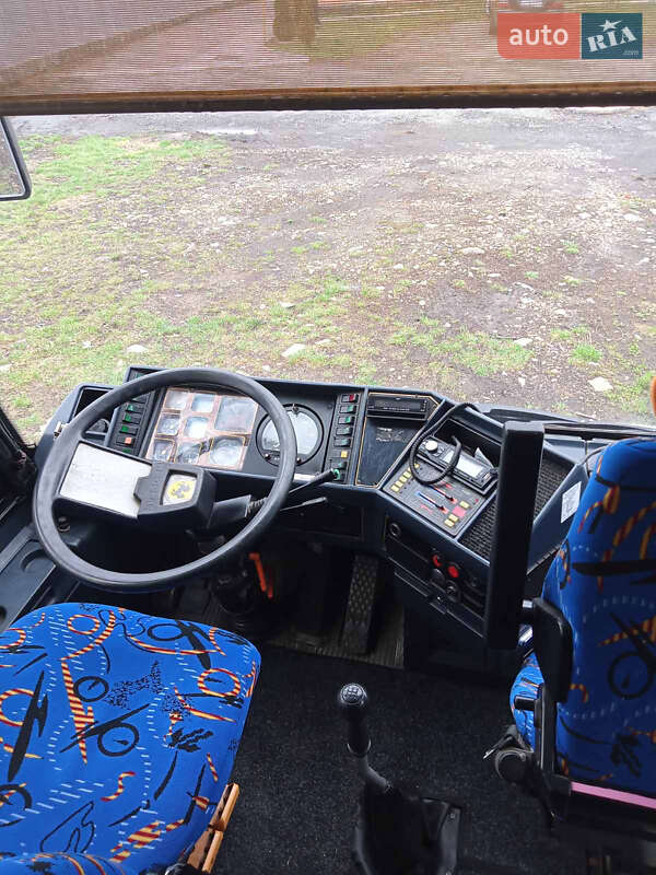 Туристический / Междугородний автобус Neoplan N 213 1989 в Тячеве