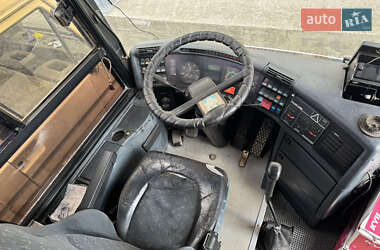 Туристический / Междугородний автобус Neoplan N 213 1993 в 