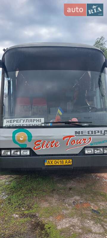 Туристический / Междугородний автобус Neoplan N 216 2000 в Барвенкове