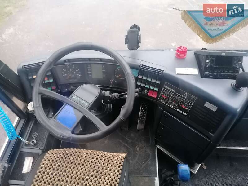 Туристический / Междугородний автобус Neoplan N 216 1996 в Розовке фото 3 Туристический / Междугородний автобус Neoplan N 216 1996 в Розовке