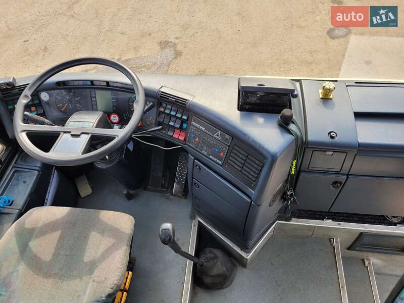 Туристический / Междугородний автобус Neoplan N 318 1998 в Киеве фото 6 Туристический / Междугородний автобус Neoplan N 318 1998 в Киеве