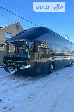 Туристичний / Міжміський автобус Neoplan N 5217 2009 в Чернівцях