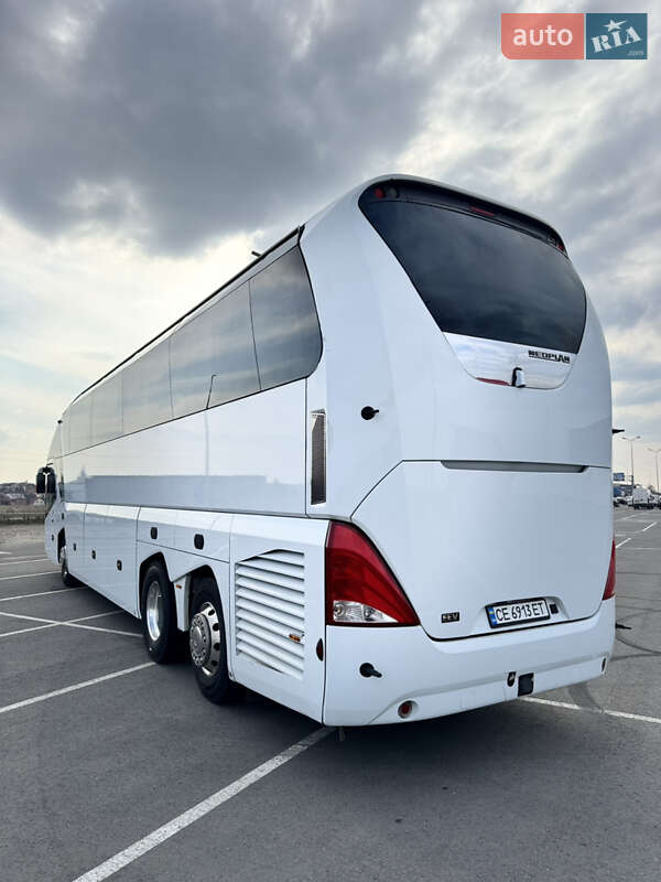 Туристичний / Міжміський автобус Neoplan N 5217 2011 в Чернівцях