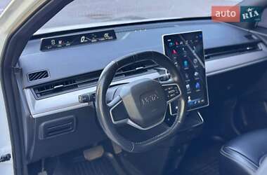 Хэтчбек Neta V 2020 в 