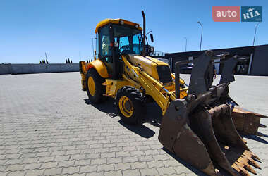 Экскаватор погрузчик New Holland LB95B-4PT 2003 в Львове