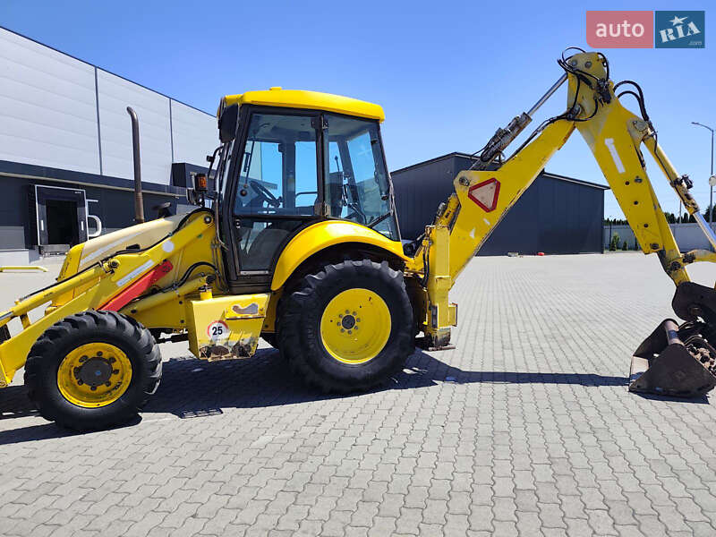 Екскаватор навантажувач New Holland LB95B-4PT 2003 в Львові