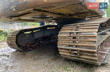 Гусеничный экскаватор New Holland LB 2008 в 