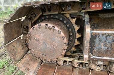 Гусеничный экскаватор New Holland LB 2008 в 