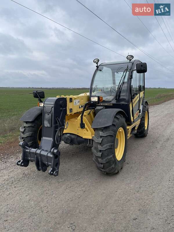 Телескопічні навантажувачі New Holland LB 2012 в Кам'янці