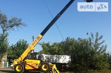 Телескопический погрузчик New Holland LM 2005 в 