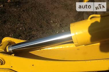 Телескопический погрузчик New Holland LM 2005 в 