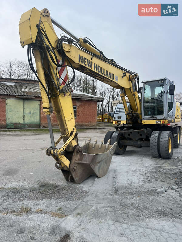 Колесный экскаватор New Holland MH 5.6 2008 в Киеве