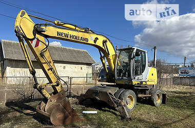 Колесный экскаватор New Holland MH 2008 в Калуше