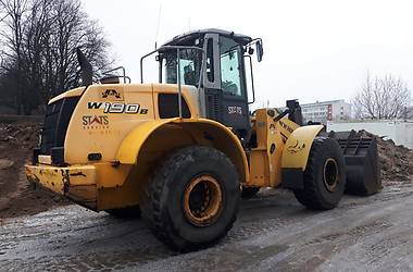 Фронтальні навантажувачі New Holland W 2007 в Києві