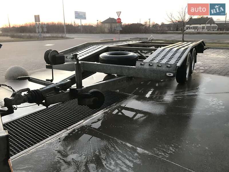 Лафет Niewiadow BR2 2021 в Львове фото Лафет Niewiadow BR2 2021 в Львове